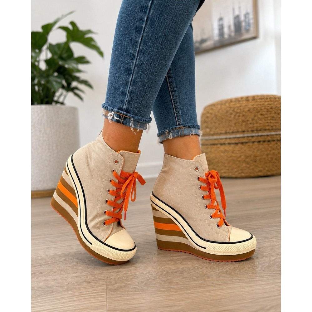 Rock & Candy by ZiGi Wedge Sneakers – Women's Size 8